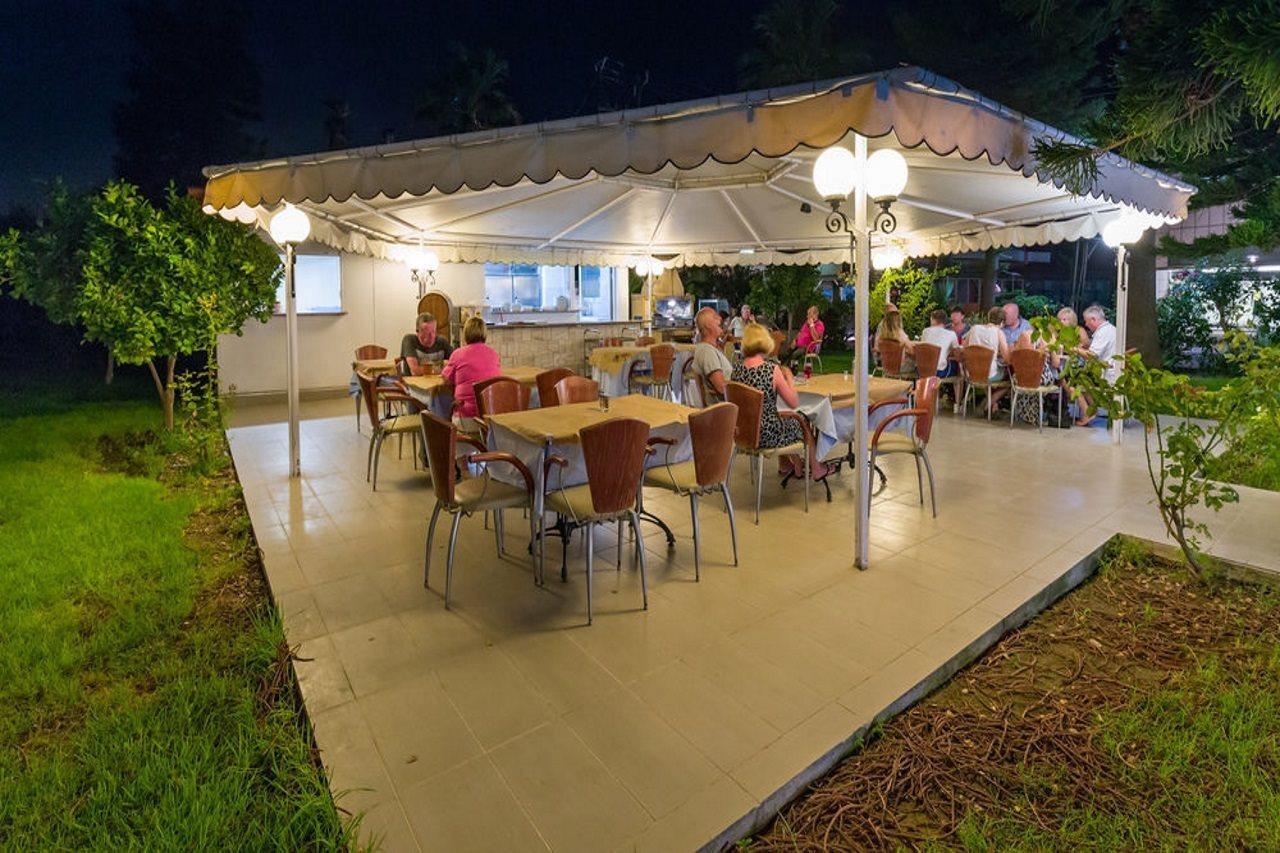 Paleos Hotel Apartments Ialysos  Exterior photo